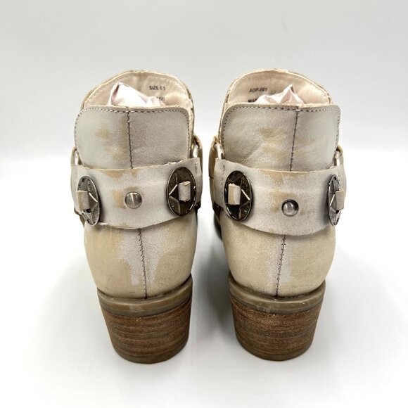 Chinese Laundry Womens Size 6.5 Cream Distressed‎ Western Ankle Boots Shoes - Picture 7 of 14